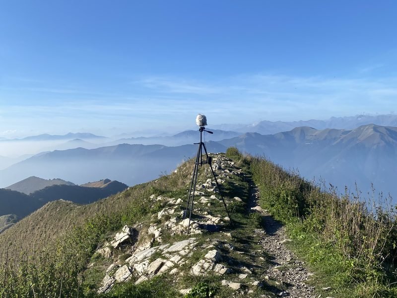 A microphone recording on the summit ridge of Monte San Primo, with a wide view over the mountains